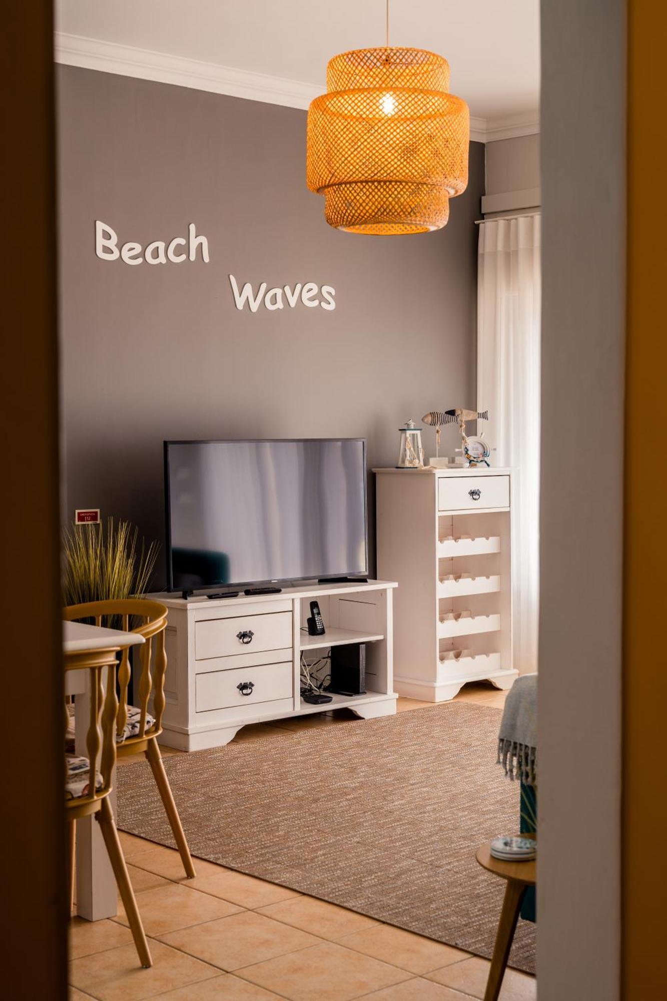 Beach Waves Понта-Делгада Экстерьер фото